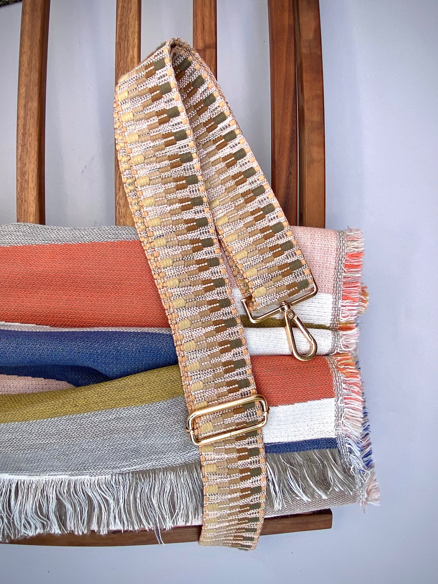 ILO Kickstand multi color